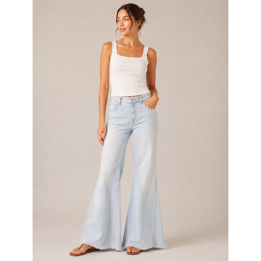 Free People We The Free Flare Jeans 29 Light Wash Wide Leg Boho Bell Bottom